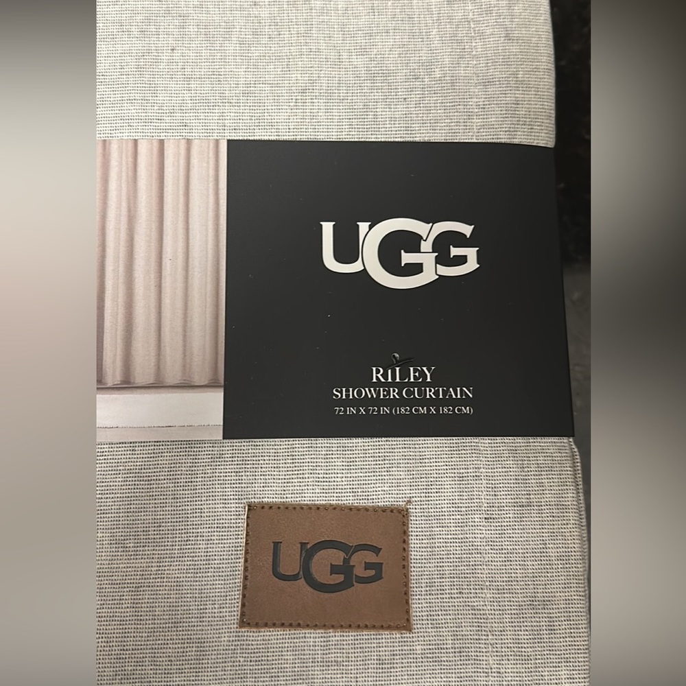 UGG Riley Shower Curtain - Picture 3 of 4